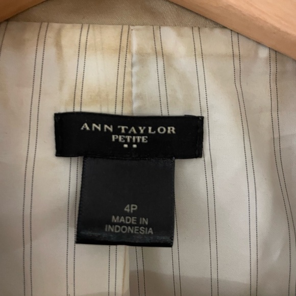 Ann Taylor tan blazer - Picture 2 of 2